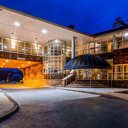 Best Western Plus The Inn&Suites at the Falls Poughkeepsie Exterior foto