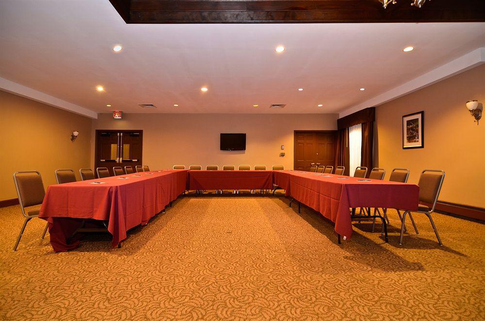 Best Western Plus The Inn&Suites at the Falls Poughkeepsie Exterior foto