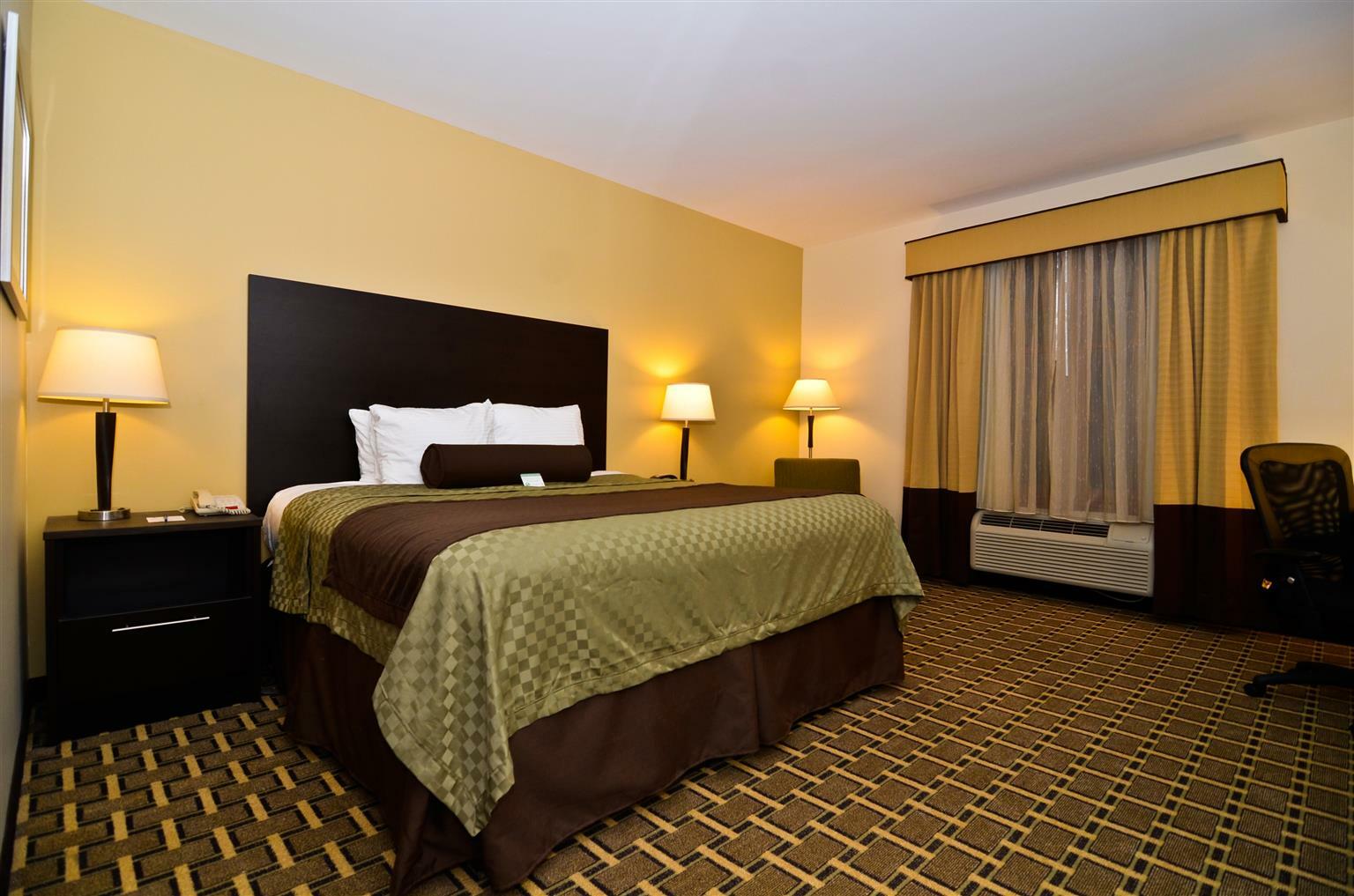 Best Western Plus The Inn&Suites at the Falls Poughkeepsie Exterior foto